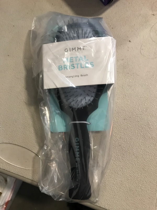 Photo 1 of Gimme Beauty Metal Flex Detangling Hair Brush for Scalp Health