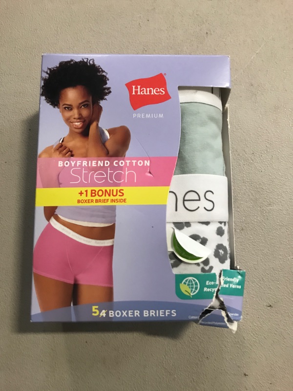 Photo 1 of size 2XL Hanes Women's 4+1 Bonus Pack Cotton Stretch Boxer Briefs - Black/Gray/White