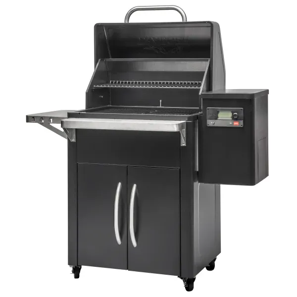 Photo 1 of Traeger Silverton 620 Pellet Grill