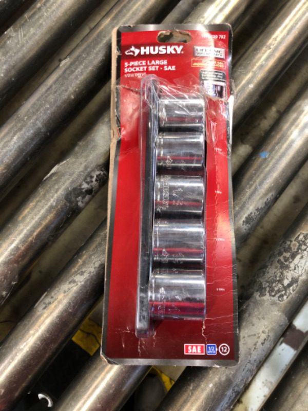 Photo 2 of 1/2 in. Drive SAE Large Socket Set (5-Piece)