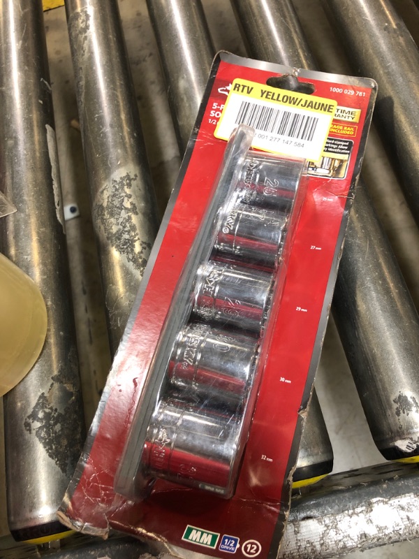 Photo 2 of 1/2 in. Drive Metric Large Socket Set (5-Piece)