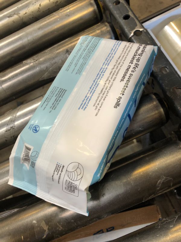 Photo 1 of Hello Bello Goodbye Messy Aloe Baby Wipes, 1 Flip-Top Pack (60 Total Wipes)