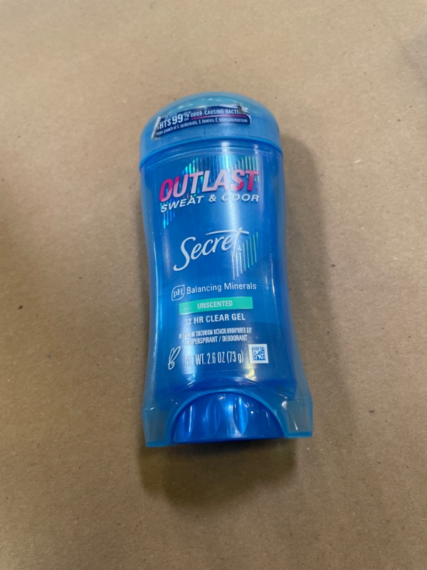 Photo 2 of Outlast Clear Gel Antiperspirant Deodorant Unscented