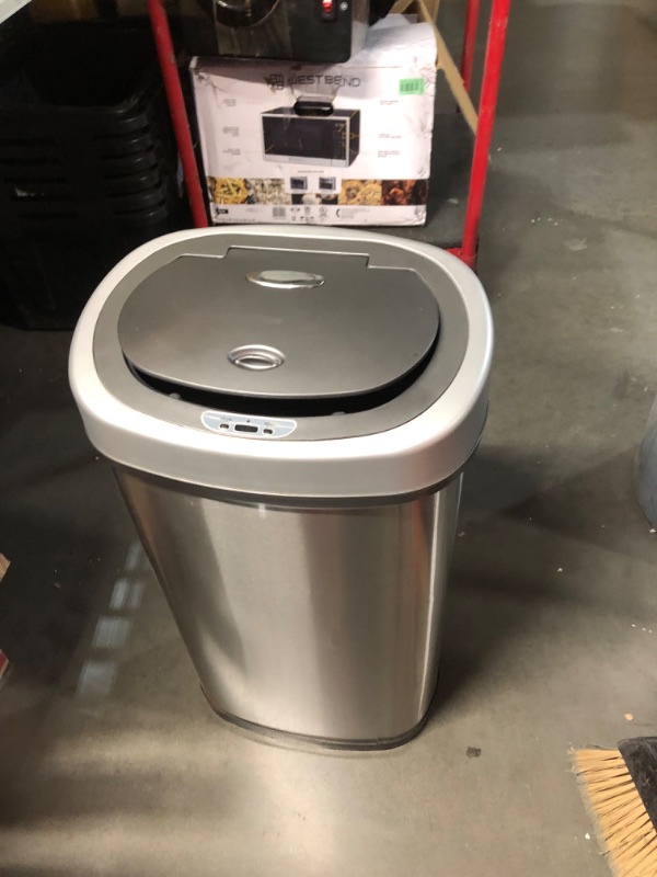 Photo 4 of ***USED - DIRTY - DENTED - MOTION SENSING FUNCTION DOESN'T WORK***
Nine Stars 13gal Motion Sensor Oval Shape Stainless Steel Trash Can