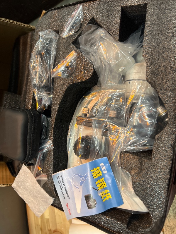 Photo 1 of trinocular Microscope, 40X-5000X Magnification, Research Grade trinocular Comp White