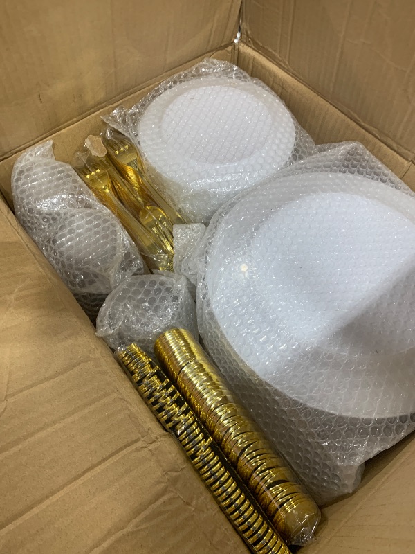 View 2 of 600pcs Plastic Dinnerware Set 100 Guest, Gold Plastic plates for party, Gold Party Plates Sets For 100 Guests, Wedding Plates Disposable Set 100 Guests Includes Plates, Cups, And Cutlery.