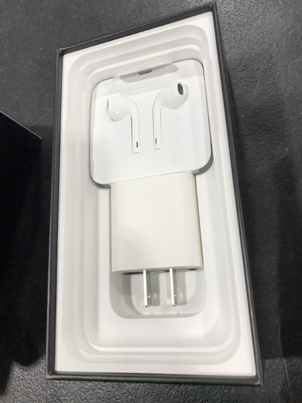 Photo 4 of Apple iPhone 11 Pro [256GB, Gold] + Carrier Subscription [Cricket Wireless]