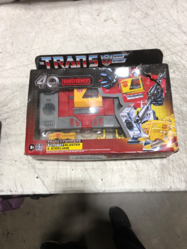 Photo 1 of Transformers Toys Vintage G1 Autobot Blaster Collectible Action Figure, E7833