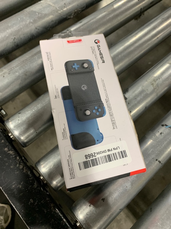 Photo 1 of GameSir X2s Bluetooth Mobile Gaming Controller for iPhone/Android, Phone Controller with 500mAh Battery, Hall Effect Sticks & Analog Trigger, for CODM, Zenless Zone Zero, Delta Emulator, Cloud Gaming