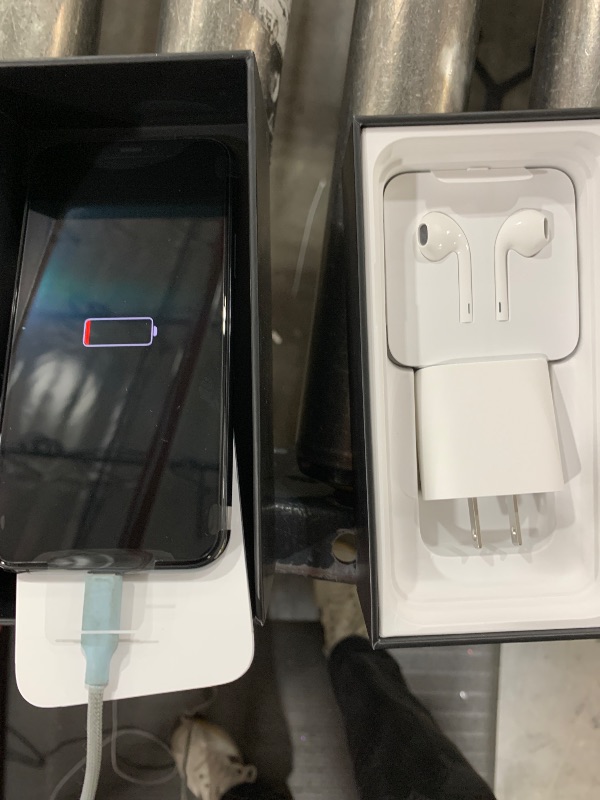 Photo 4 of Apple iPhone 11 Pro [512GB, Space Gray] + Carrier Subscription [Cricket Wireless]