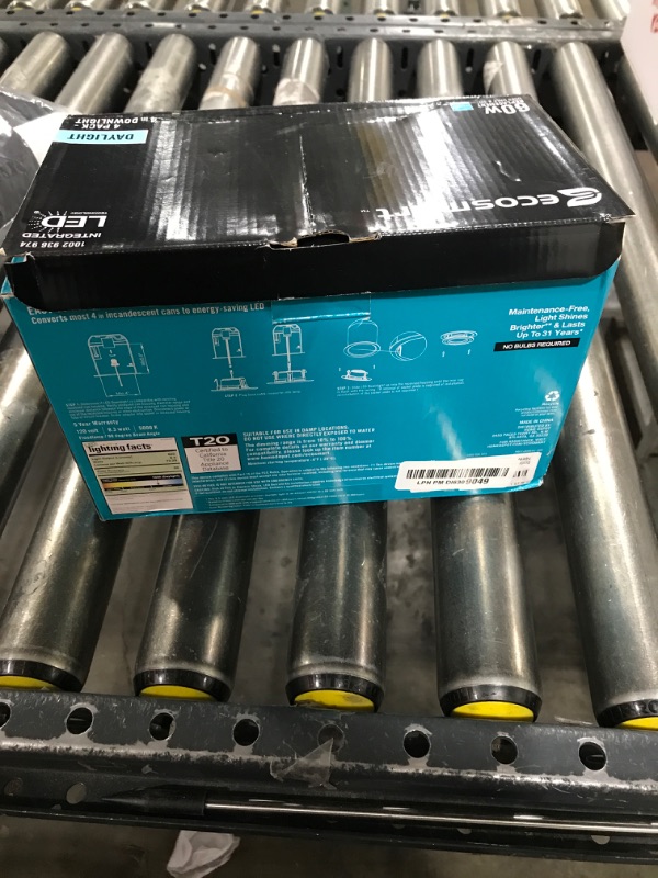 Photo 1 of EcoSmart 4 in. White Integrated LED Recessed Trim, Daylight (4-Pack)