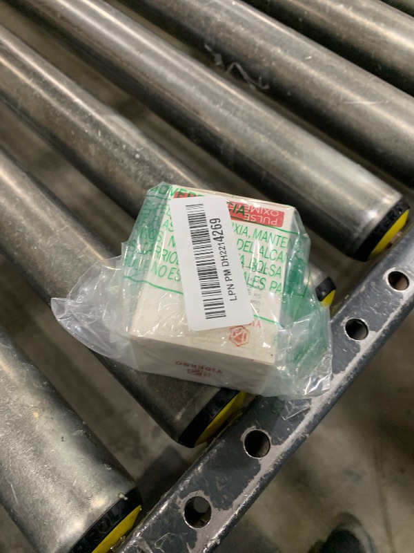 Photo 1 of Pulse-Oximeter Fingertip-Finger Pulse-Oximeter o2-SpO2 - Batteries 2 AAA Included Lanyard OLED Screen YIDERBO