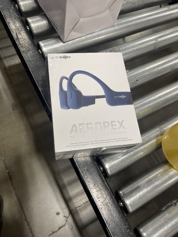 Photo 1 of AfterShokz Aeropex - Open-Ear Bluetooth Bone Condu
