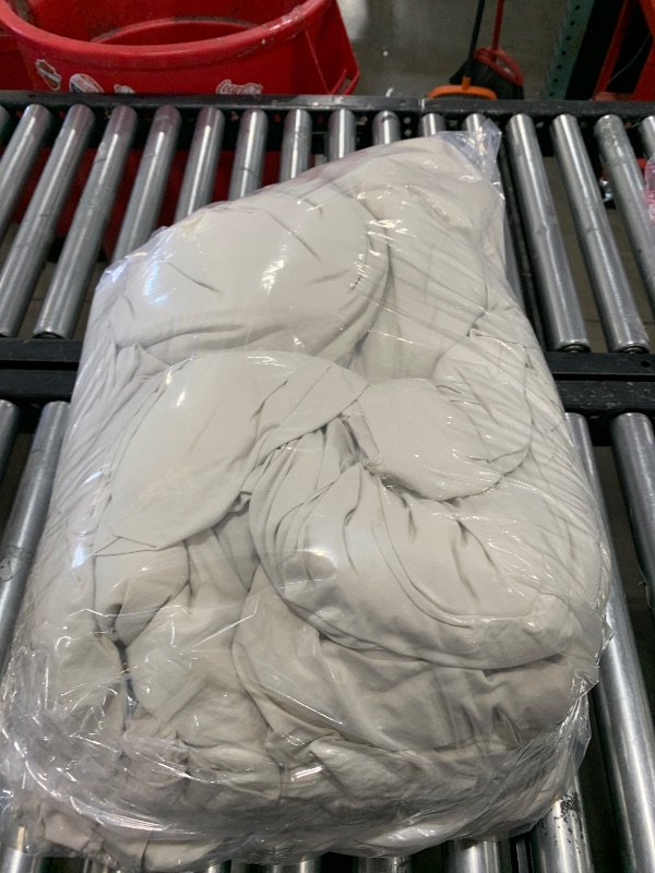 Photo 1 of Bedsure Tufted Boho Comforter Set Queen Size - Linen Boho Bed Set, GentleSoft™ 3 Pieces Farmhouse Shabby Chic Embroidery Bedding, Gifts for Woman, Soft Jacquard Queen Comforter for All Seasons