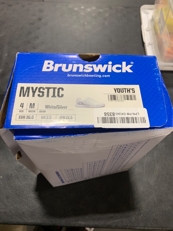 Photo 3 of Brunswick Mystic Youth Girls Bowling Shoes (White/Silver, us_Footwear_Size_System, Big_Kid, Women, Numeric, Medium, Numeric_4)