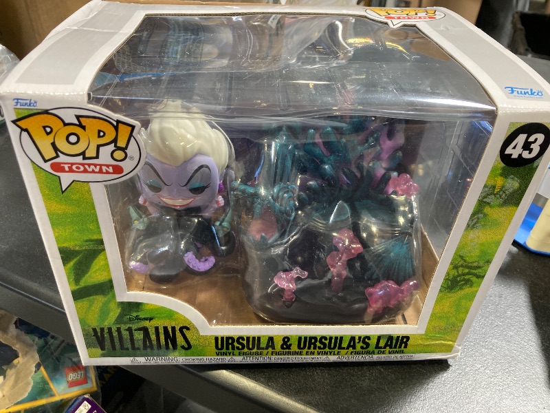 Photo 2 of Funko POP Towns: Villains - Ursula's Lair - Disney Villains - Collectable Vinyl Figure - Gift Idea - Official Merchandise - for Kids & Adults - Movies Fans - Model Figure for Collectors and Display