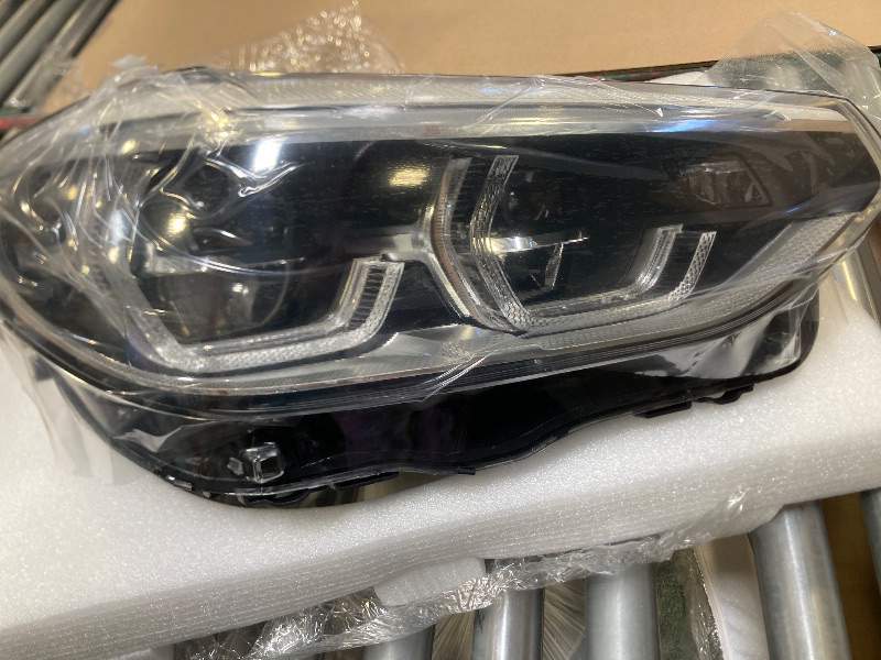 Photo 3 of Headlamp Automotive  Accessories BMW 2018-2021-- Right Passenger  
