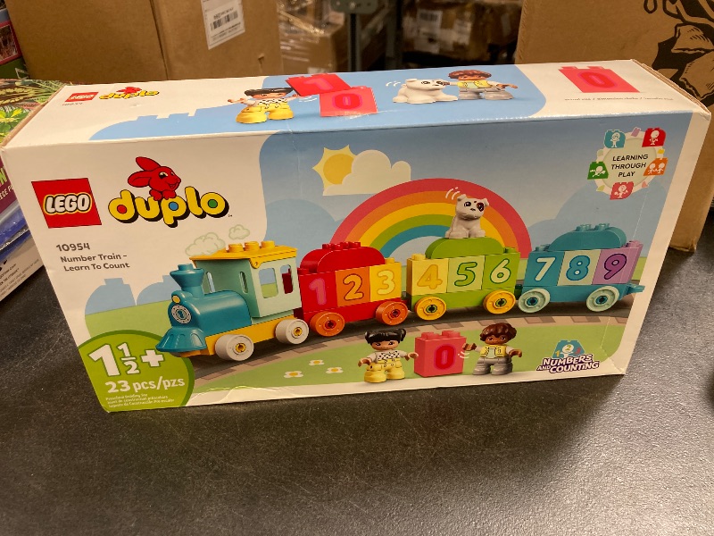 Photo 1 of LEGO DUPLO My First Number Train Toy with Bricks for Learning Numbers, Preschool Educational Toys for 1.5-3 Year Old Toddlers, Girls & Boys, Early Development Activity Set, 10954