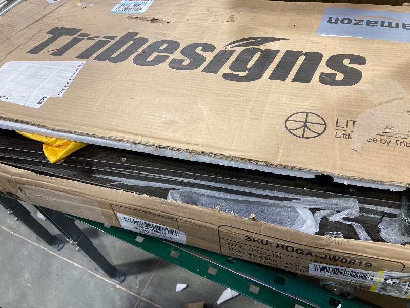 Photo 1 of LITTLE TREE Dining Table for 4 People, 31.5-Inch Square Small Kitchen Table, Farmhouse Dinner Table with Sturdy Pedestal Base for Restaurant, Dining Room, Living Room, Grey