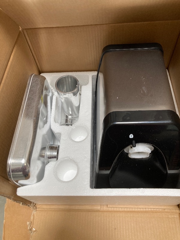 Photo 1 of 34)
#8 Electric Meat Grinder and Sausage Maker, 3/4HP 575W Max, Meat Mincer Machine with Stainless Steel Blade & 3 Plates, 2 Meat Claws, Sausage Stuffer Tube for Home Kitchen Use, Black
50