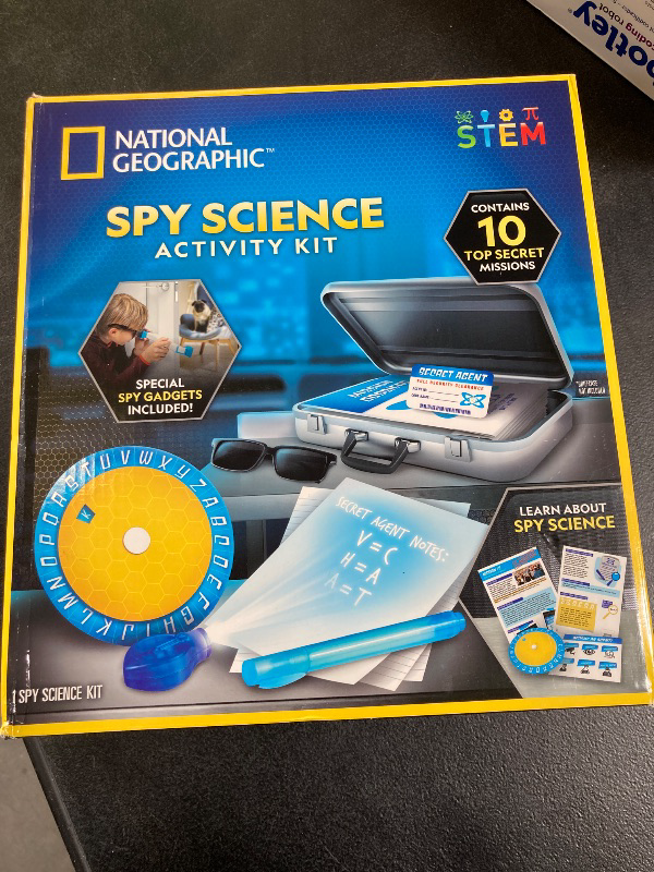 Photo 2 of National Geographic Spy Academy Activity Kit