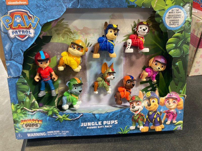 Photo 2 of Paw Patrol: Jungle Pups Action Figures Gift Pack, with 8 Collectible Toy Figures, Kids Toys for Boys and Girls Ages 3 and Up