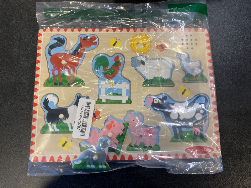 Photo 1 of Melissa & Doug Farm Animals Sound Puzzle - Wooden Peg Puzzle With Sound Effects (8 pcs)