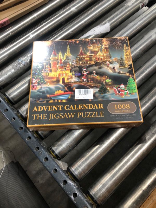 Photo 2 of Advent Christmas Puzzle 2024, With 24 Days Surprise Box of 1008 piece advent puzzles, Paper Advent Calendar,Holiday Decorative Paintings,puzzle game for Adults, Teens, Kid (Green) (Yellow)