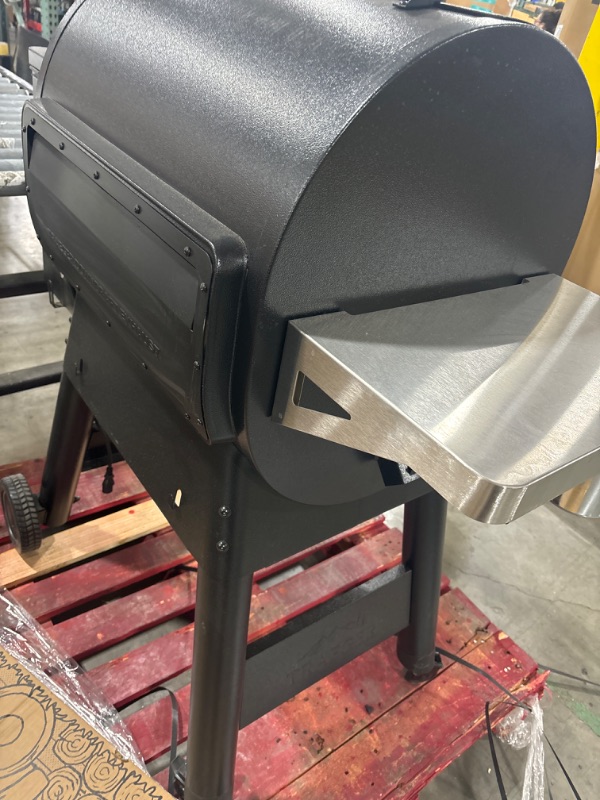 Photo 6 of Traeger Grills Ironwood 650 Electric Wood Pellet Grill and Smoker, Black, 650 Square Inches Cook Area, 500 Degree Max Temperature, Meat Probe, 6 in 1 BBQ Grill with WiFi and app connectivity