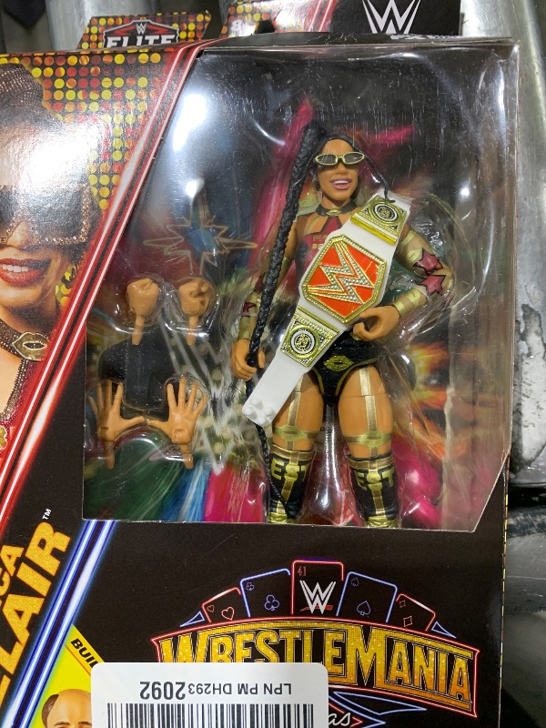 Photo 1 of WWE Mattel Elite Collection Action Figure & Accessories, Premium Live Event Bianca Belair Set, Wrestlemania with Howard Finkel Build-A-Figure Parts
