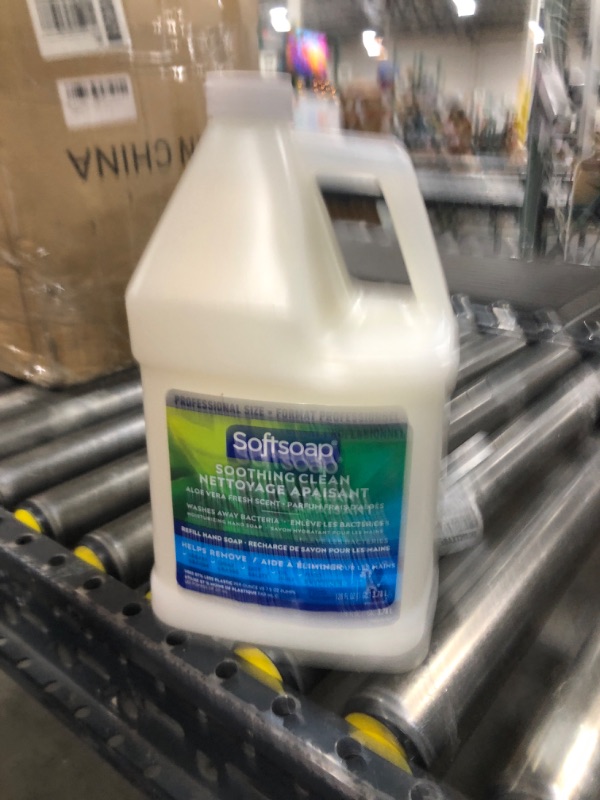 Photo 1 of Softsoap Aloe Vera Scent Liquid Hand Soap 1 gal