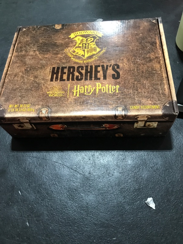 Photo 1 of HERSHEY'S Harry Potter Milk Chocolate Variety Pack, Christmas Candy Gift Box, Individually Wrapped, 30.33 oz (Amazon Exclusive)