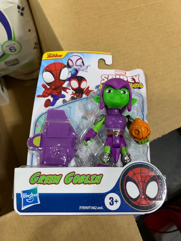 Photo 2 of Marvel Spidey and His Amazing Friends Green Goblin Hero Figure, 4-Inch Scale Action Figure, Includes 1 Accessory, for Kids Ages 3 and Up