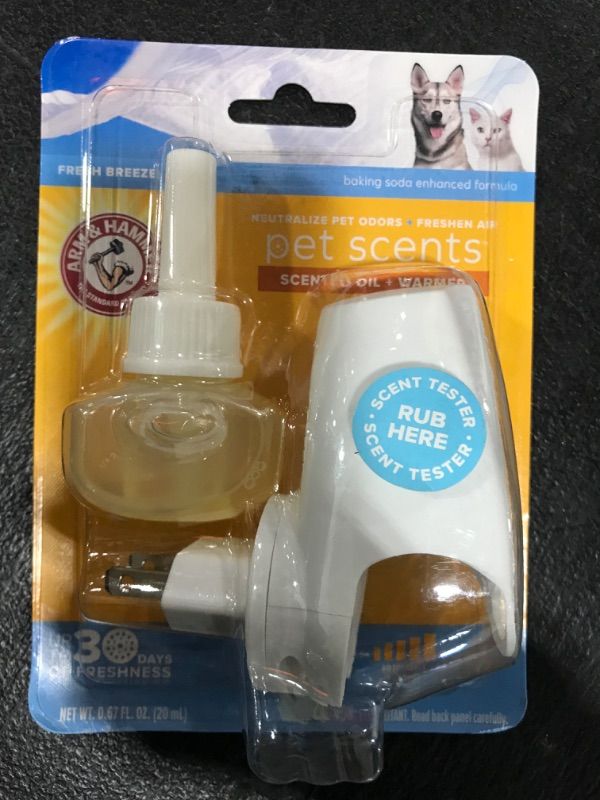 Photo 2 of Arm & Hammer Air Care Pet Scents Electric Oil Diffuser Plug-in & Refill in Fresh Breeze Scent | Plug in Air Freshener Pet Odor Eliminator Combats Pet Odors
