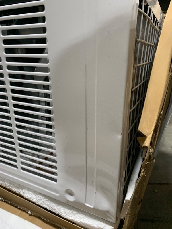 Photo 4 of 23,200/22,900 BTU 230V Window/Wall Air Conditioner with 16,000 BTU Supplemental Heat Capability *****PARTS ONLY  ****