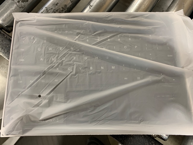 Photo 1 of Qulose Surface Pro 9 Keyboard, Wireless Bluetooth Keyboard for Microsoft Surface Pro 11/Pro 10 2024/Pro 9/Pro 8/Pro X 13 Inch, Rechargeable Detachable Keyboard with Trackpad/Pen Holder - Black