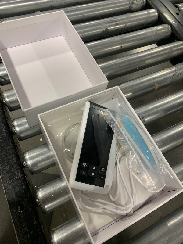 Photo 1 of Pulse Oximeter HealthTree Infant Handheld Pulse Oximeter Oxygen Monitor Fingertip for Adult Baby, Rechargeable Oximeter with Overnight Continuous, Alarm