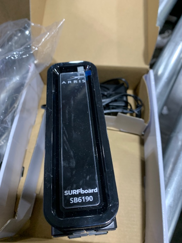 Photo 1 of SURFboard SB6190 32 x 8 DOCSIS 3.0 Cable Modem