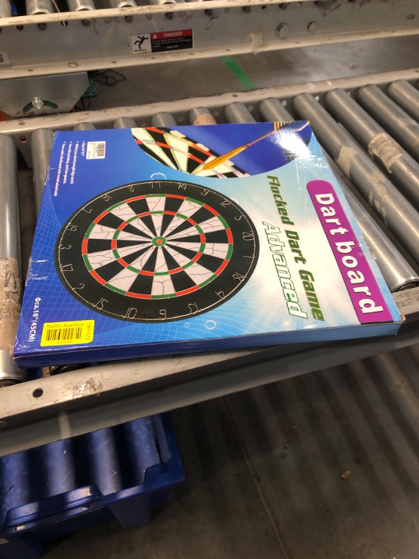 Photo 2 of *** FACTORY SEALED***HoveBeaty Dart Board