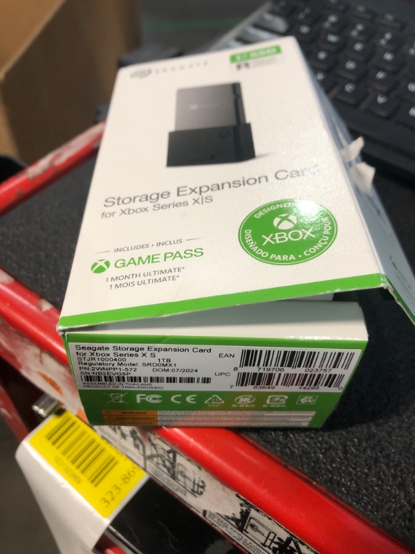 Photo 3 of ***SEE NOTES***
Seagate Storage Expansion Card 2TB Solid State Drive - NVMe SSD for Xbox Series X S