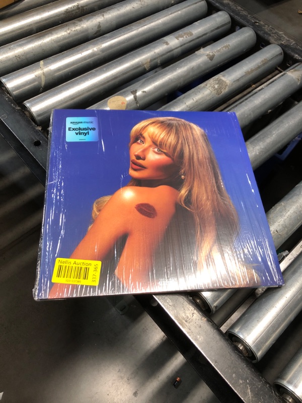 Photo 2 of 
Click image to open expanded view
    


Short n' Sweet [Lapis Lazuli LP] [Amazon Exclusive]
Amazon Exclusive Edition
Color vinyl
Sabrina Carpenter 