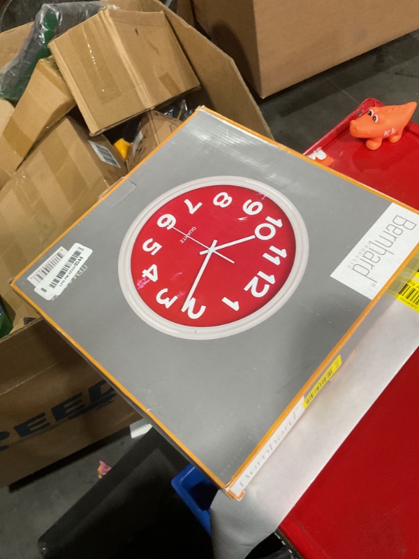 Photo 2 of (READ FULL POST) 12.5 Inch Red and White Wall Clock
