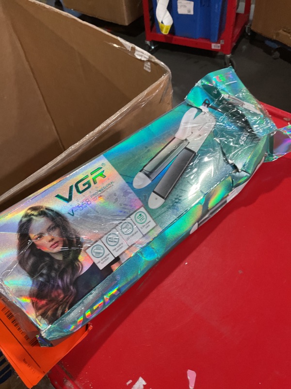 Photo 1 of ***(MISSING PARTS/ SEE NOTES)***VGR Travel Curling Iron, 110~250V Dual Voltage with European Plug Adapter for International Travel, Europe Travel Essentials for Women, 2 in 1 Flat Iron and Curling Iron