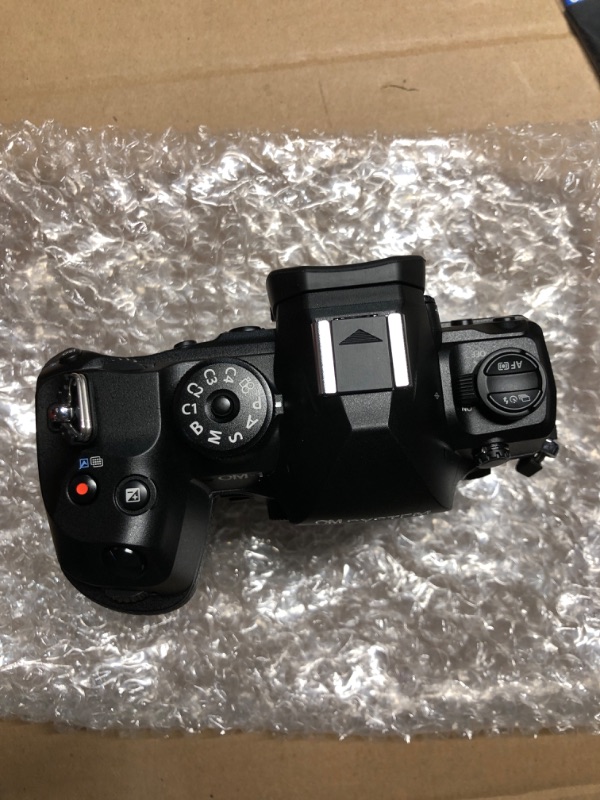 Photo 1 of OM SYSTEM Olympus OM-1 Mark II Micro Four Thirds System Camera 20MP BSI Stacked Sensor Weather Sealed Design (US Manufacturer Warranty)