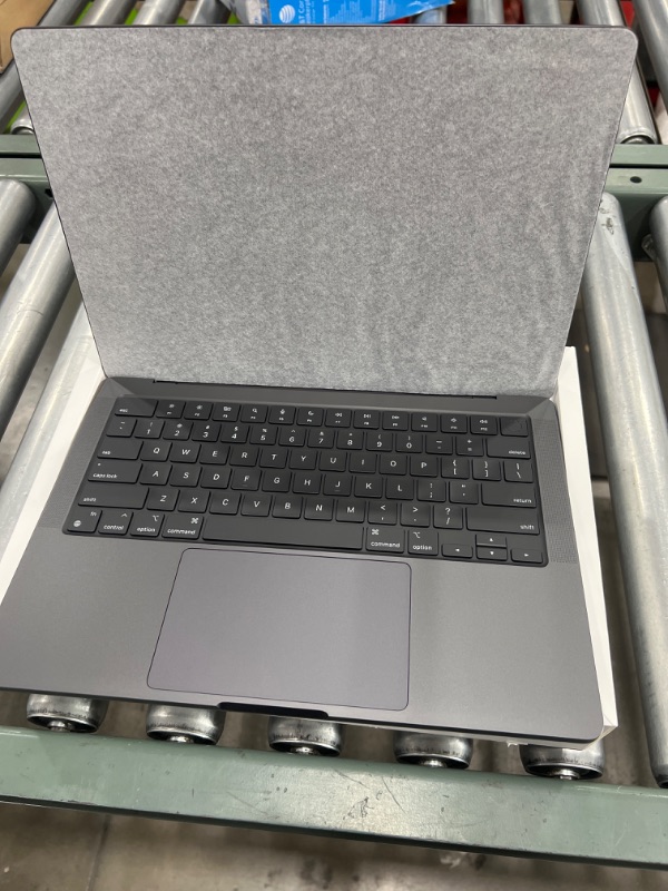Photo 1 of ***FACTORY SEALED***
Apple 2023 MacBook Pro Laptop M3 Pro chip with 12?core CPU, 18?core GPU: Built for Apple Intelligence, 14.2-inch Liquid Retina XDR Display, 18GB Unified Memory, 1TB SSD Storage; Space Black