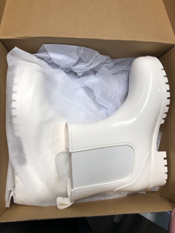 Photo 2 of (READ FULL POST) planone Short rain Boots for Women and Waterproof Garden Shoes?Anti-Slipping Rainboots for Ladies?Fashionable Light rain Shoes?Matte Outdoor Work Shoes white Size: 5 UK