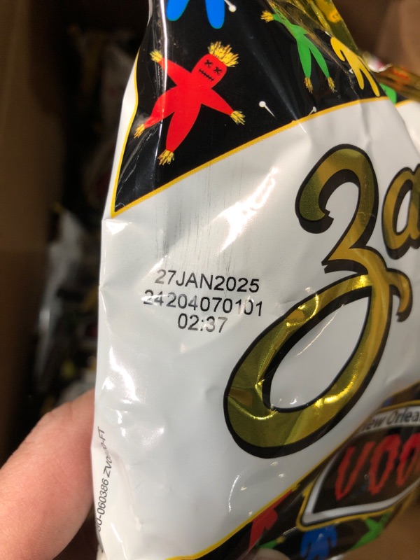Photo 1 of ***(EXP: Jan/27/2025)NONREFUNDABLE*** Like new**Unknown amount 
Zapp's New Orleans Voodoo Potato Chips, 42 Count - Crunchy, Gluten Free Snack with Salt, Vinegar, and Smoky BBQ Flavors