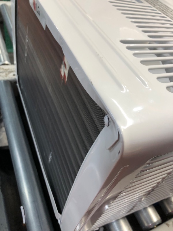 Photo 8 of ***SFor parts***LG Electronics 8,000 BTU 115V Window-Mounted Air Conditioner LW8016ER with Remote Control