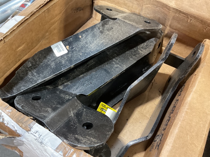 Photo 4 of 
***incomplete kit, selling for parts
Rough Country 5" Lift Kit for 2003-2007 Dodge Ram 2500/3500 | Diesel - 392.23