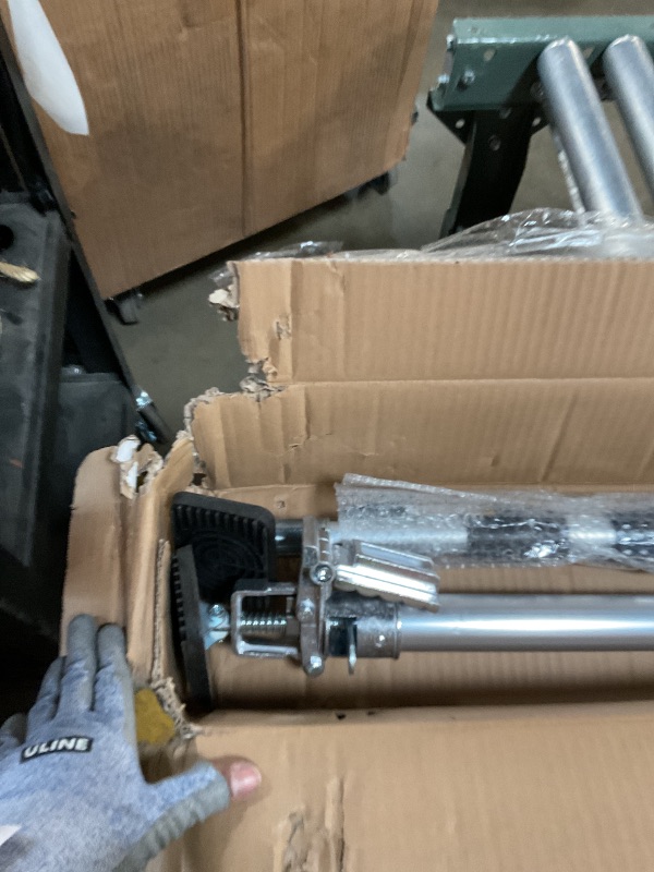Photo 1 of Trimaco 2-Pack of 20 54738 E-Z Up Dust Containment Pole